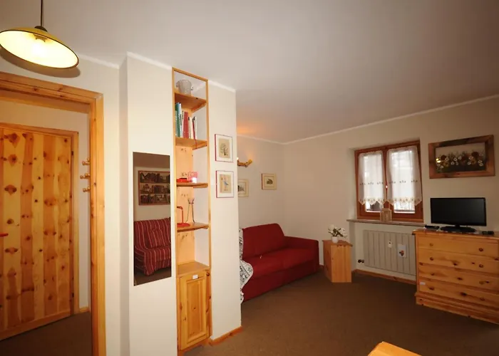 Guesthost - Charming Alpine Flat - Appartamento La Thuile