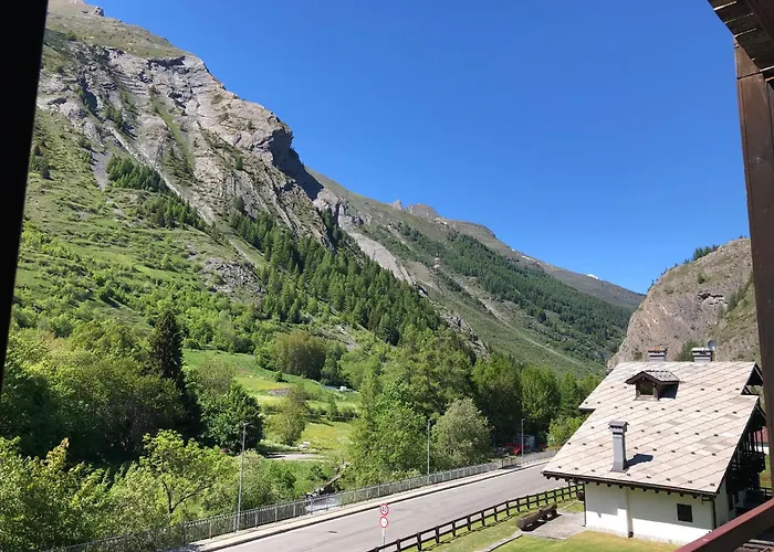 Guesthost - Charming Alpine Flat - * La Thuile