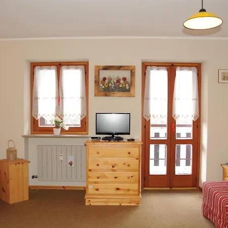 Apartamento Guesthost - Charming Alpine Flat -
