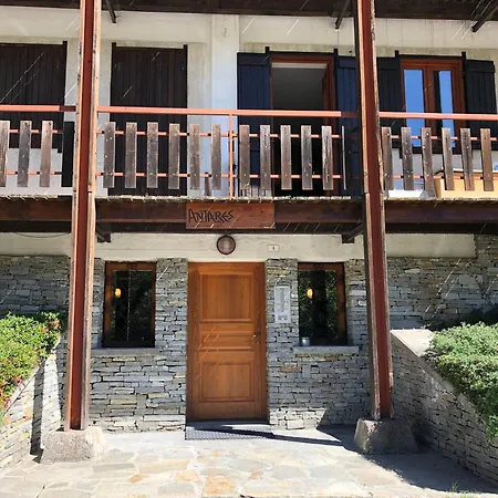 Appartement Guesthost - Charming Alpine Flat - La Thuile