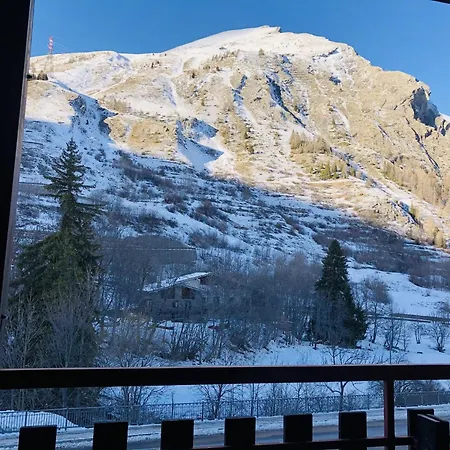 Guesthost - Charming Alpine Flat - Daire *