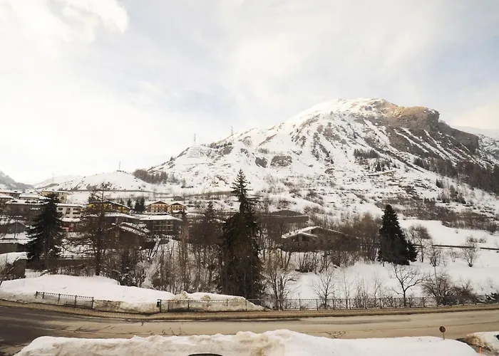 Apartment Guesthost - Charming Alpine Flat - La Thuile